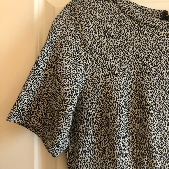 Cheetah print midi dress - Picture 4 of 5